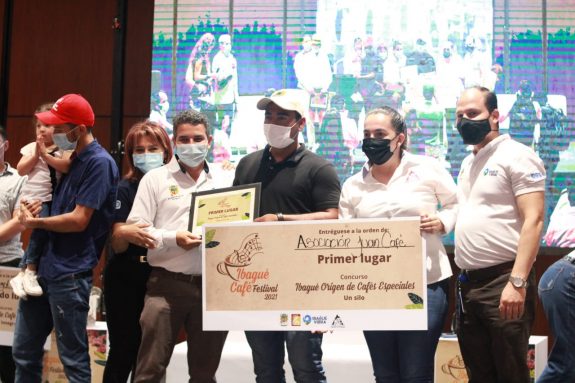 La Asociación Juan Café se llevó el primer lugar del Concurso Ibagué Origen de Cafés Especiales